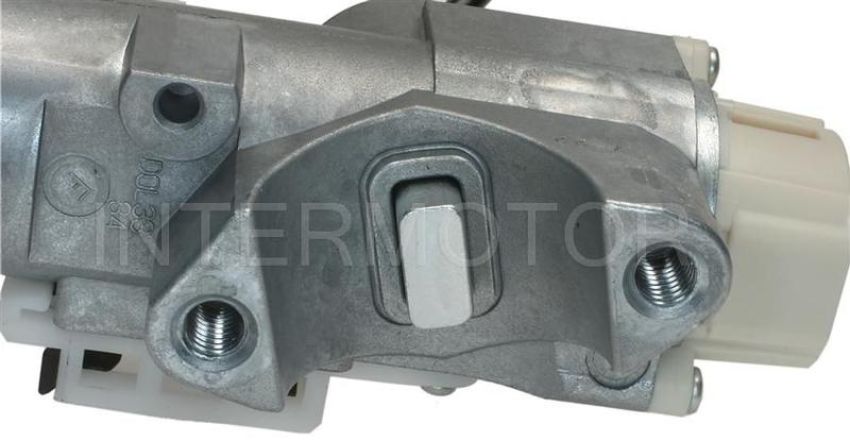 Standard Ignition US-805 Ignition Switch With Lock Cylinder
