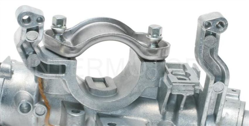 Standard Ignition US-822 Ignition Switch With Lock Cylinder