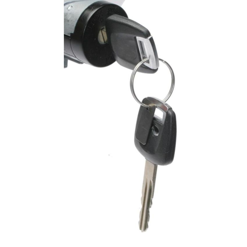 Standard Ignition US-965 Ignition Switch With Lock Cylinder