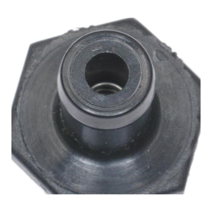 Standard Ignition V483 PCV Valve