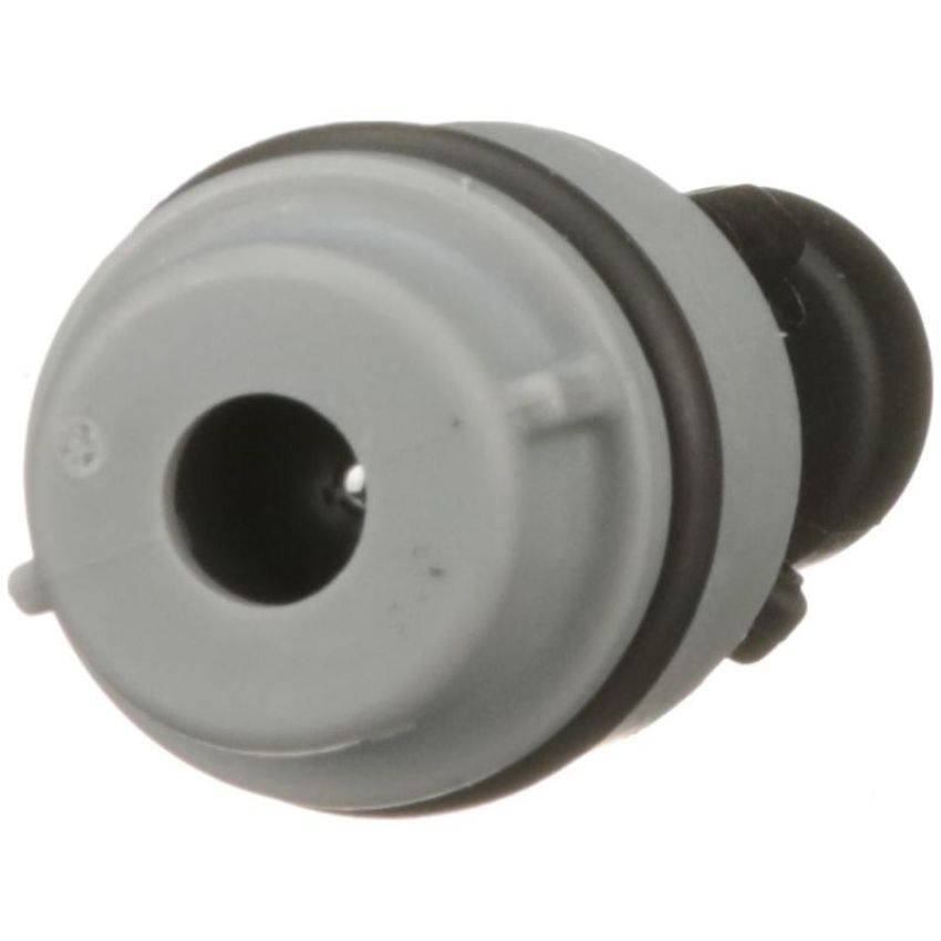 Standard Ignition V748 PCV Valve