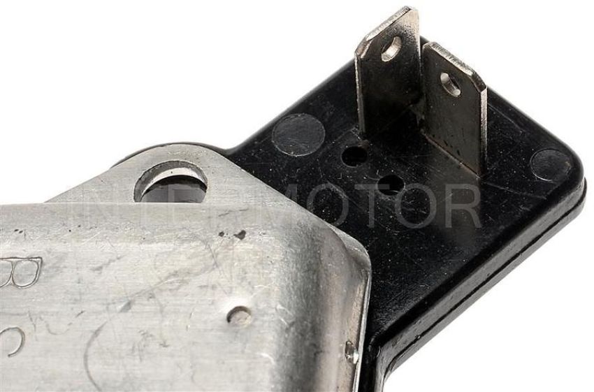 Standard Ignition VR-592 Voltage Regulator