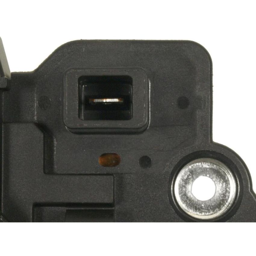 Standard Ignition VR-852 Voltage Regulator