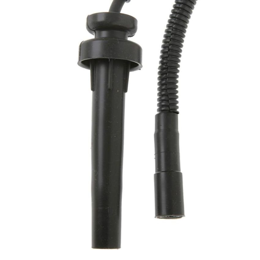 Standard Motor Products 27570 Domestic Car Wire Set