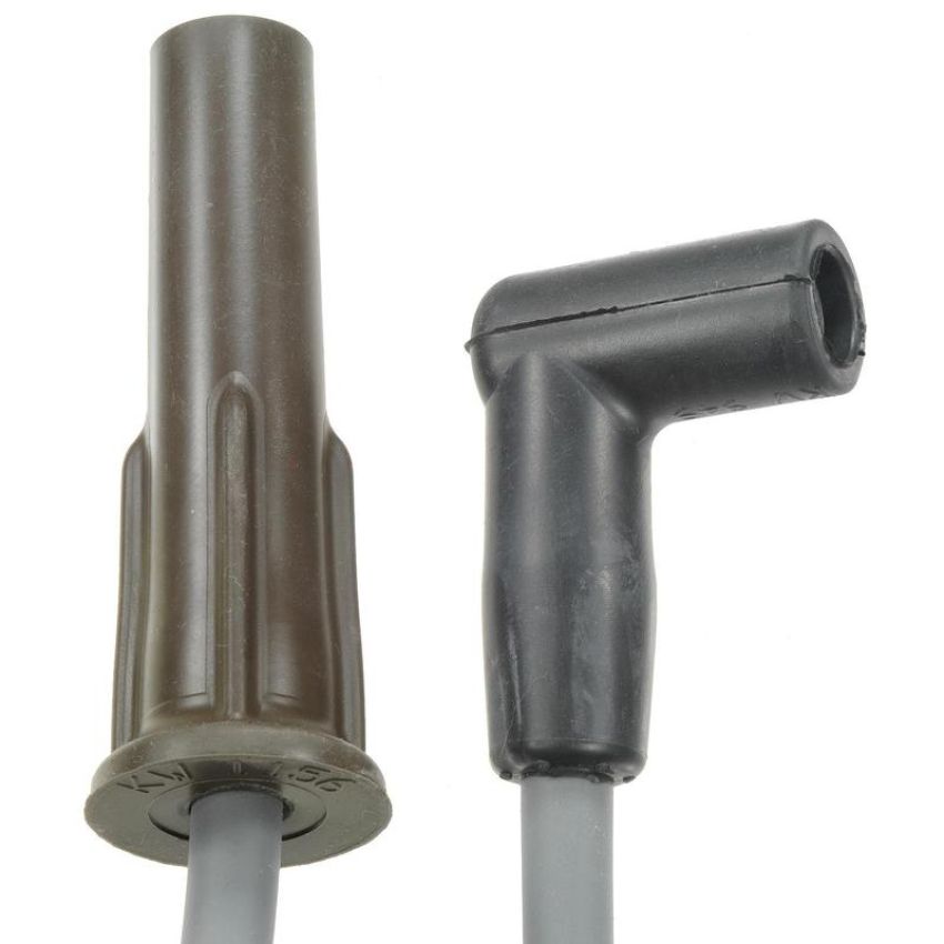 Standard Motor Products 6870 Domestic Car Wire Set