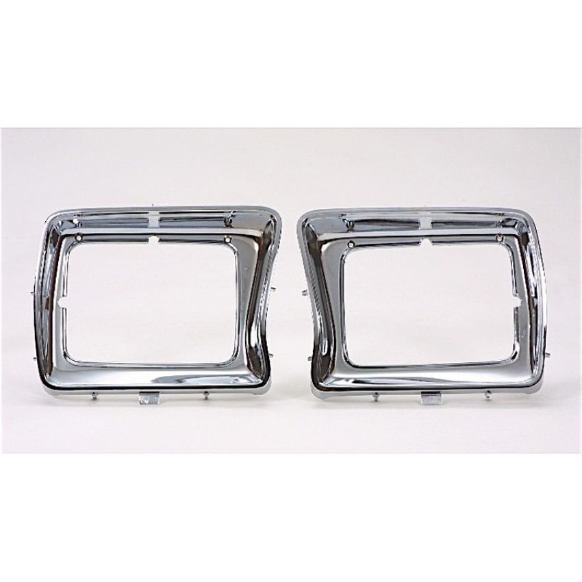 RH HEADLAMP DOOR W/ RECT HEADLAMP CHR FORD P/U/BRONCO 78-79