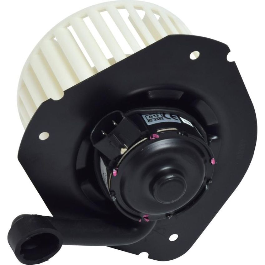 Universal Air Conditioning BM 00162C HVAC Blower Motor -- Blower Motor W/ Wheel