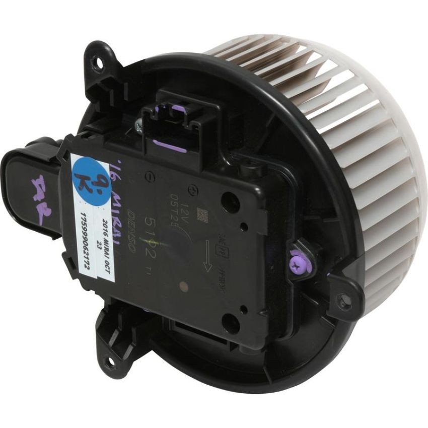 Universal Air Conditioning BM 10126C HVAC Blower Motor -- Blower Motor W/ Wheel