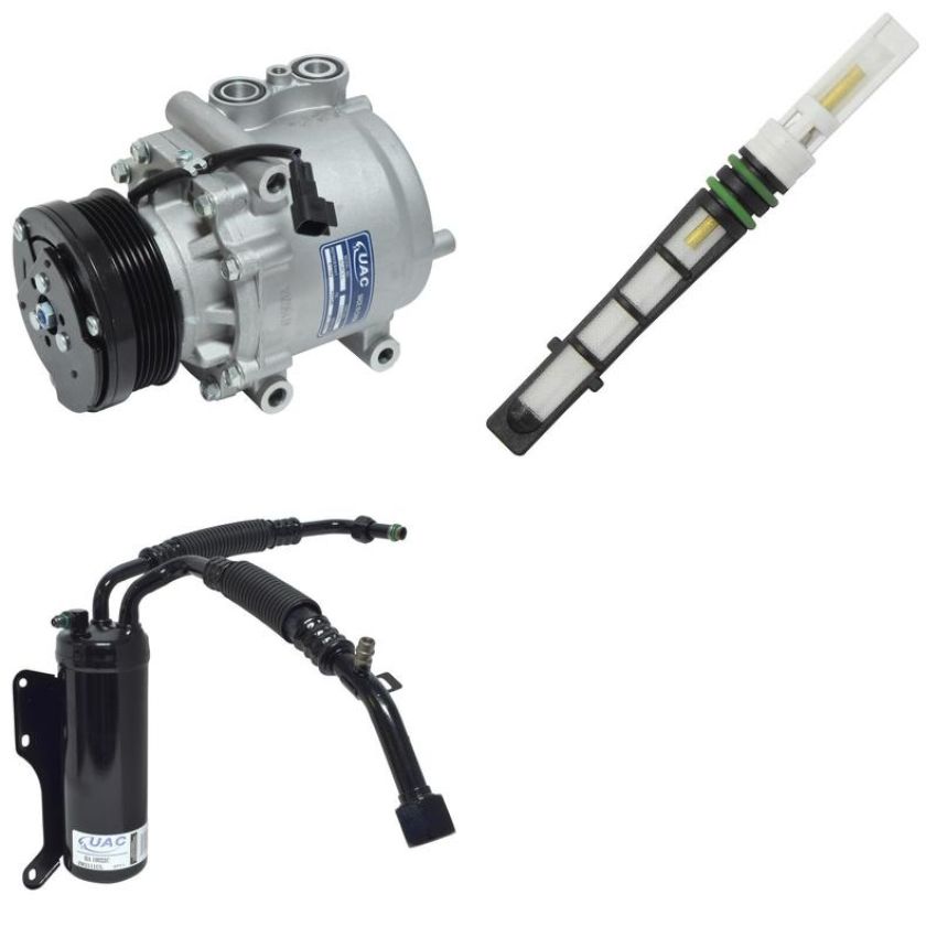 Universal Air Conditioning CK 3941 A/C Accumulator with Hose Assembly