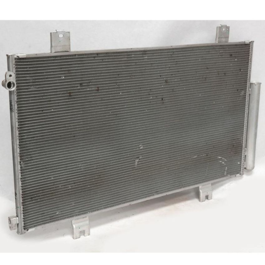 Universal Air Conditioning CN 30249PFC A/C Condenser -- Condenser Parallel Flow w/ Built-In Drier
