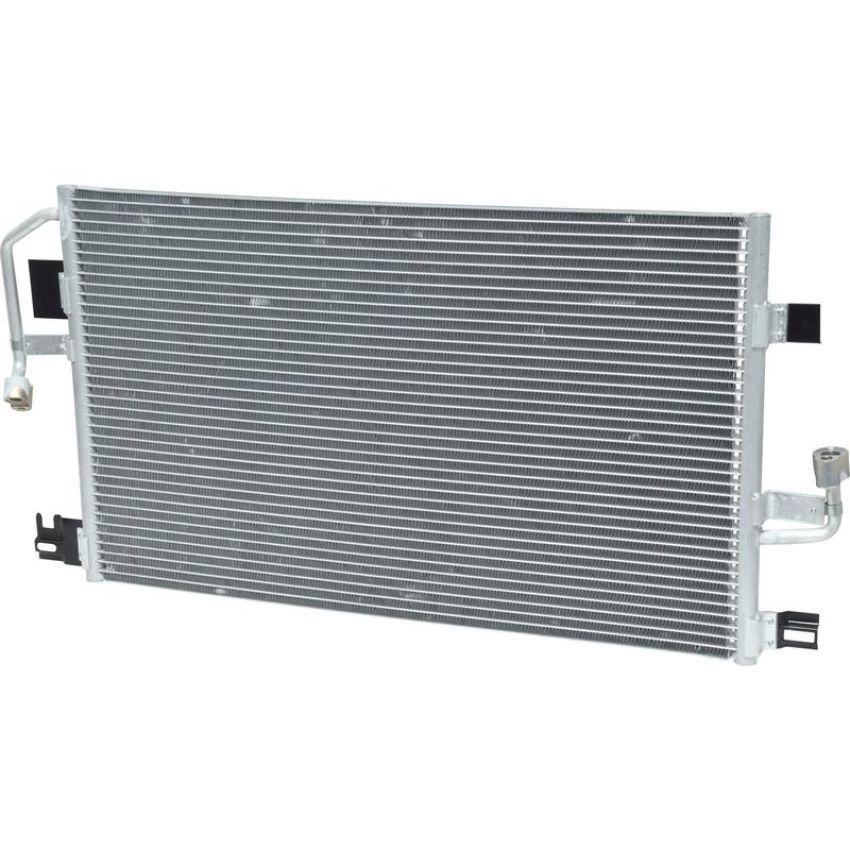 Universal Air Conditioning CN 3367PFC A/C Condenser -- Condenser Parallel Flow