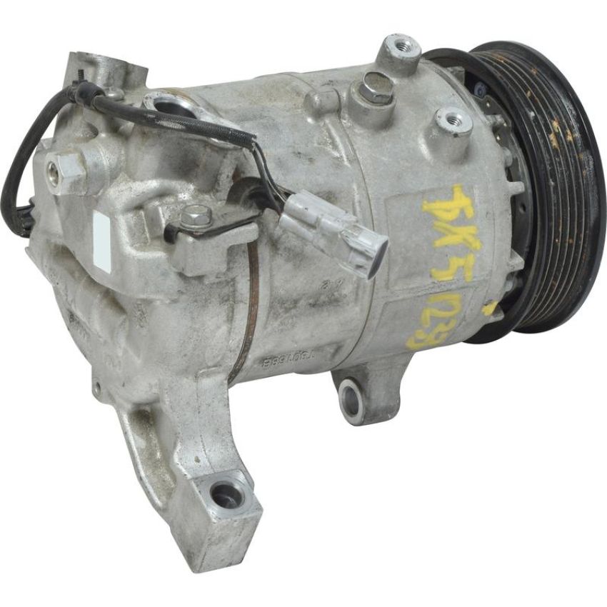 Universal Air Conditioning CO 11688C A/C Compressor -- UAC VS14E Compressor Assembly
