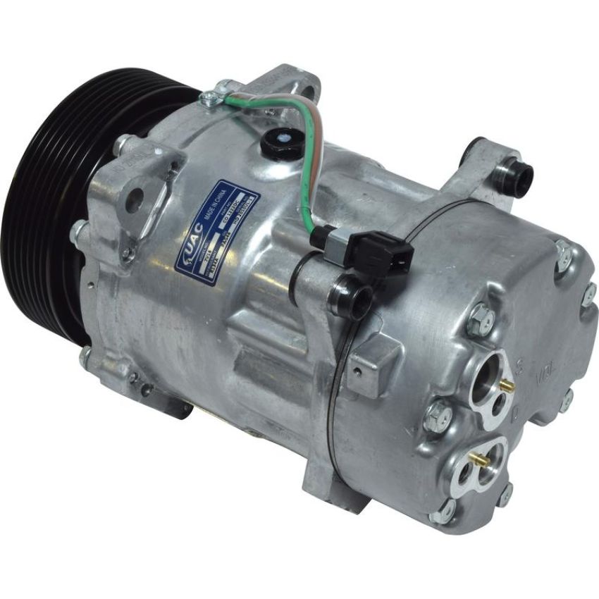 Universal Air Conditioning CO 1222DC A/C Compressor -- UAC SD7V16 Compressor Assembly