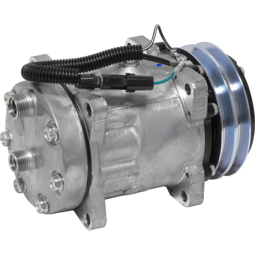 Universal Air Conditioning CO 4709 A/C Compressor -- Sanden SD7H15 Compressor Assembly