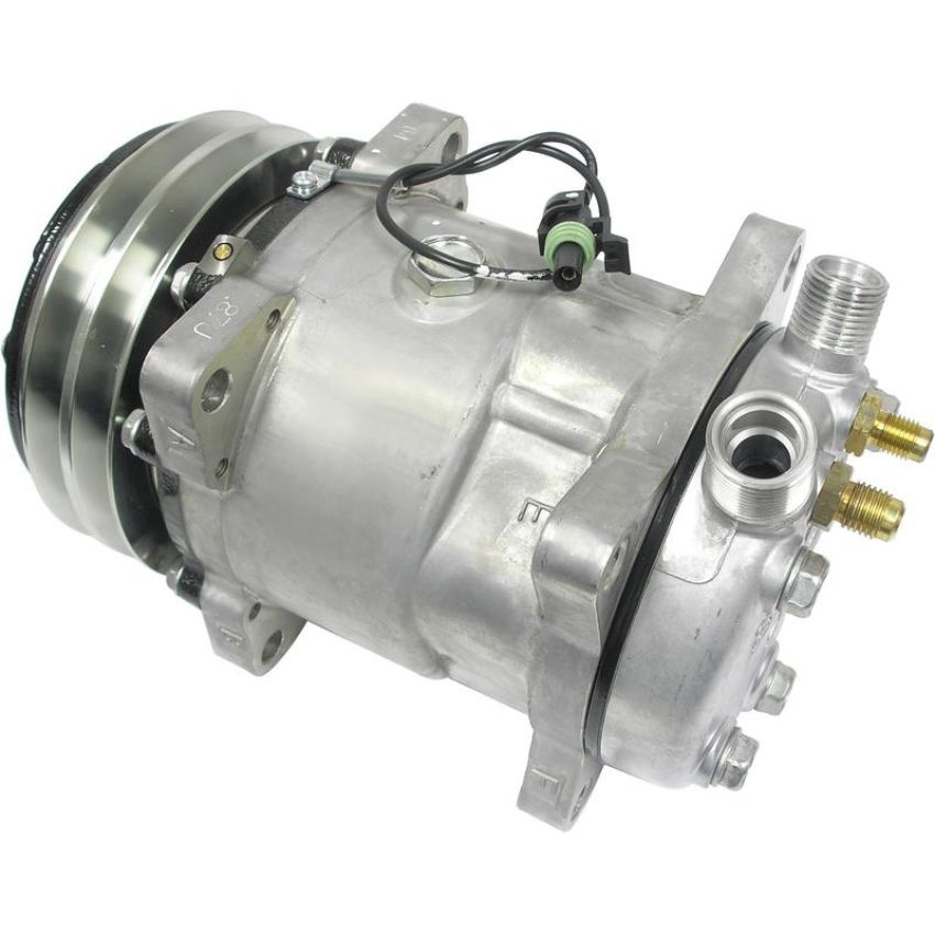 Universal Air Conditioning CO 5424C A/C Compressor -- UAC SD7H15 Compressor Assembly