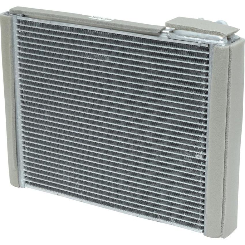 Universal Air Conditioning EV 940031PFC A/C Evaporator Core -- Evaporator Parallel Flow