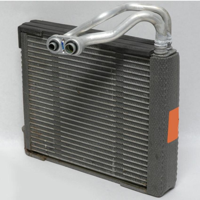 Universal Air Conditioning EV 9409391PFC A/C Evaporator Core -- Evaporator Parallel Flow