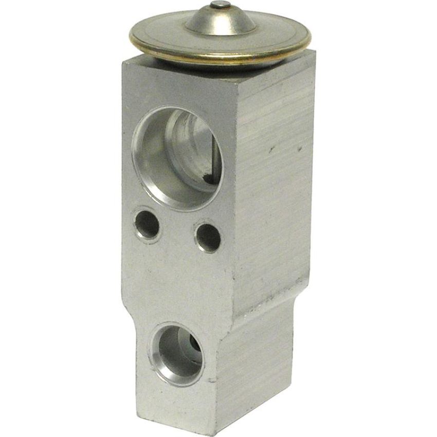 Universal Air Conditioning EX 10247C A/C Expansion Valve -- Block Expansion Valve