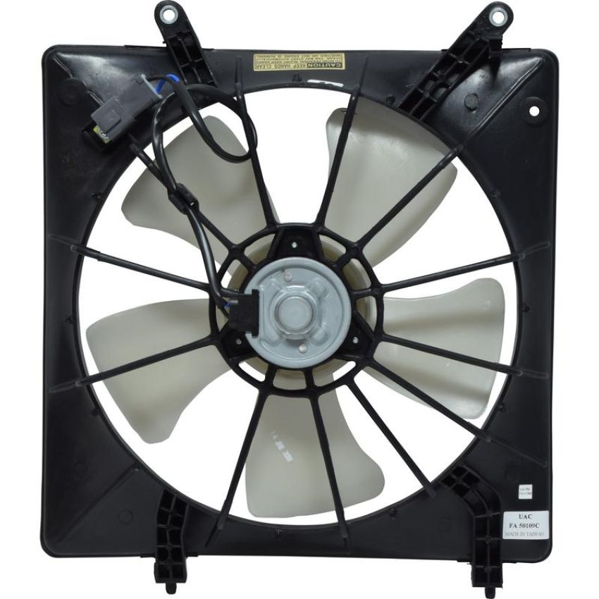 Universal Air Conditioning FA 50109C Engine Cooling Fan Assembly -- Radiator Fan