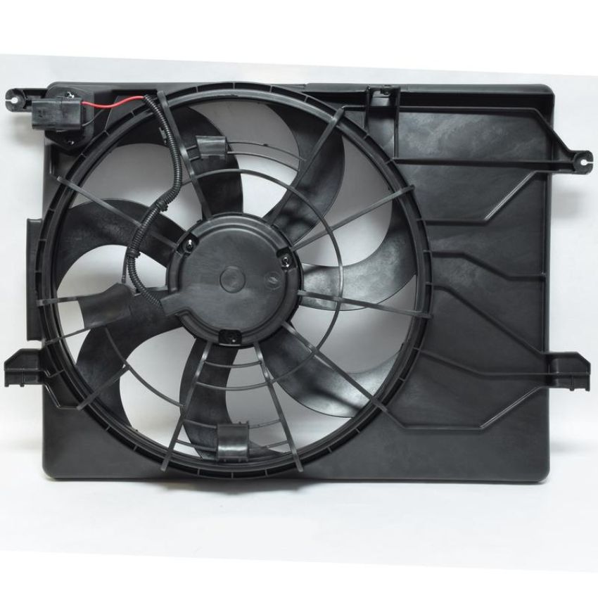 Universal Air Conditioning FA 50345C Engine Cooling Fan Assembly -- Radiator Fan