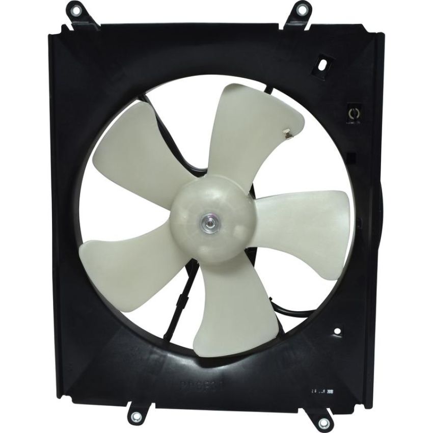Universal Air Conditioning FA 70063C Engine Cooling Fan Assembly -- Radiator Fan