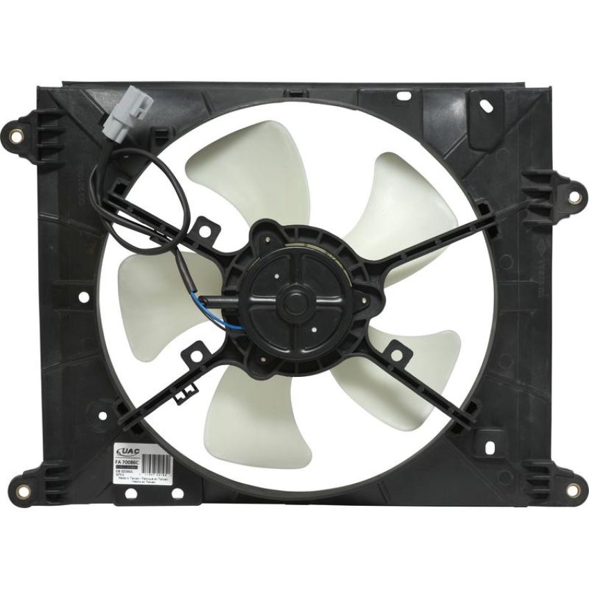 Universal Air Conditioning FA 70086C Engine Cooling Fan Assembly -- Radiator Fan