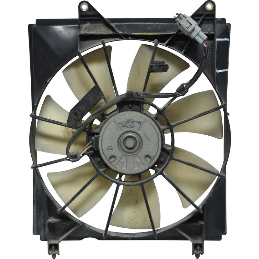 Universal Air Conditioning FA 70107C Engine Cooling Fan Assembly -- Radiator Fan
