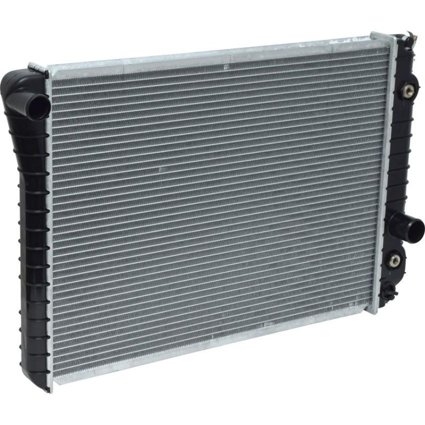 Universal Air Conditioning RA 1052C Radiator -- Crossflow Radiator