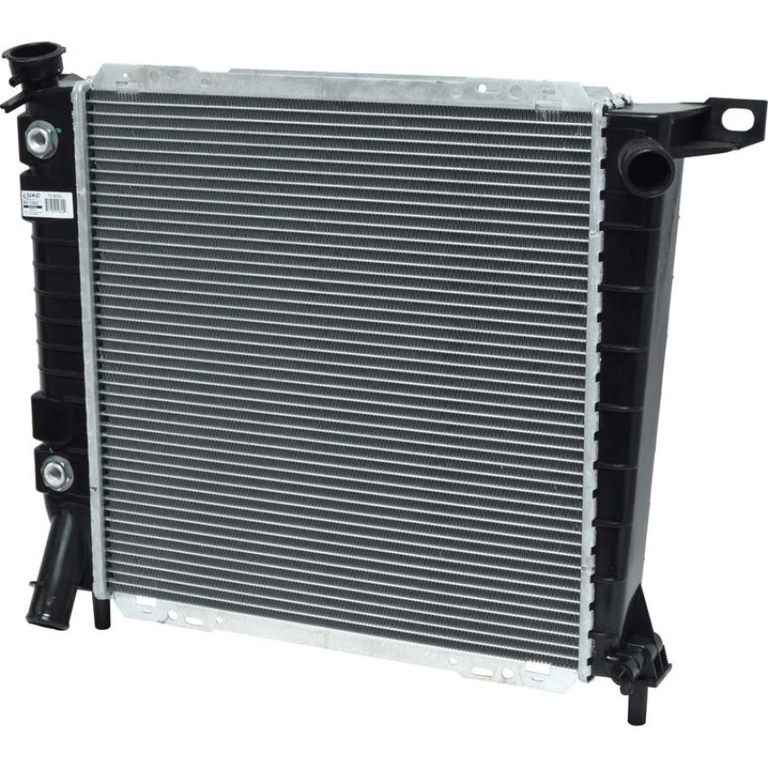 Universal Air Conditioning RA 1164C Radiator -- Crossflow Radiator