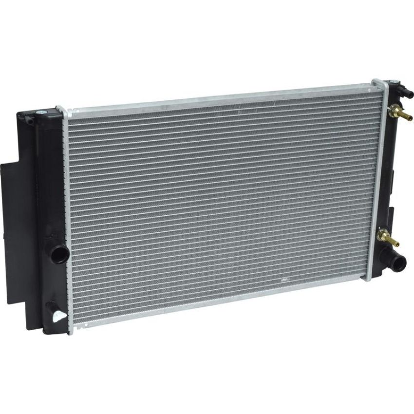 Universal Air Conditioning RA 13001C Radiator -- Crossflow Radiator