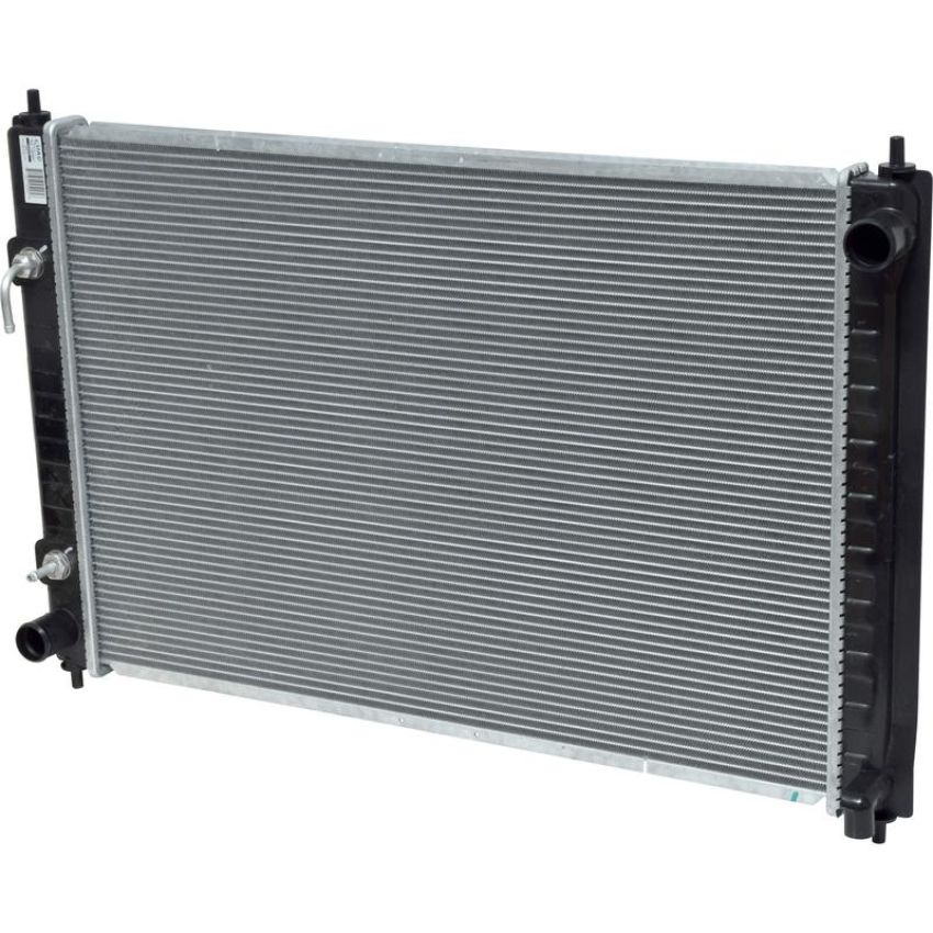 Universal Air Conditioning RA 13039C Radiator -- Crossflow Radiator