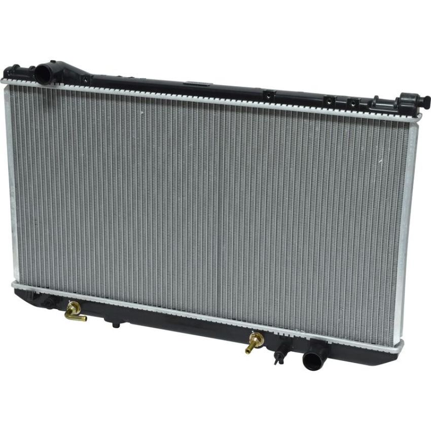 Universal Air Conditioning RA 1304C Radiator -- Crossflow Radiator