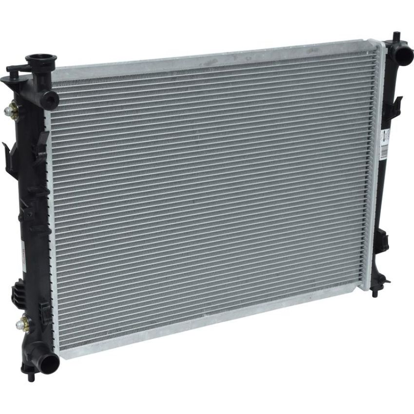 Universal Air Conditioning RA 13133C Radiator -- Crossflow Radiator
