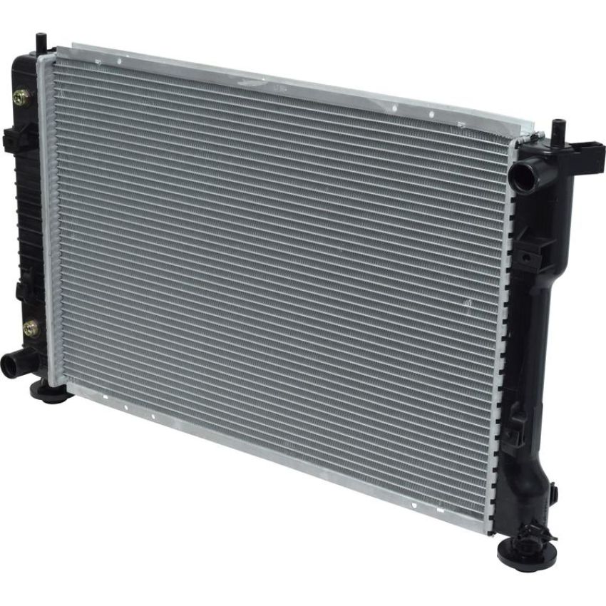 Universal Air Conditioning RA 13139C Radiator -- Crossflow Radiator