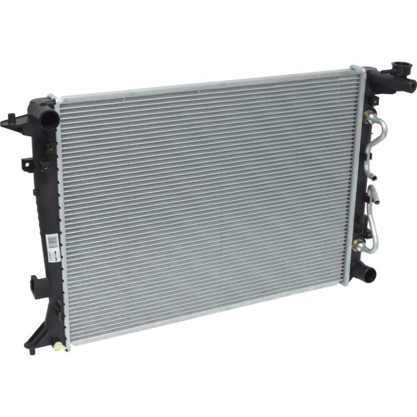 Universal Air Conditioning RA 13151C Radiator -- Crossflow Radiator