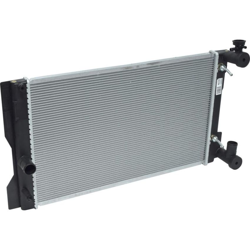 Universal Air Conditioning RA 13152C Radiator -- Crossflow Radiator
