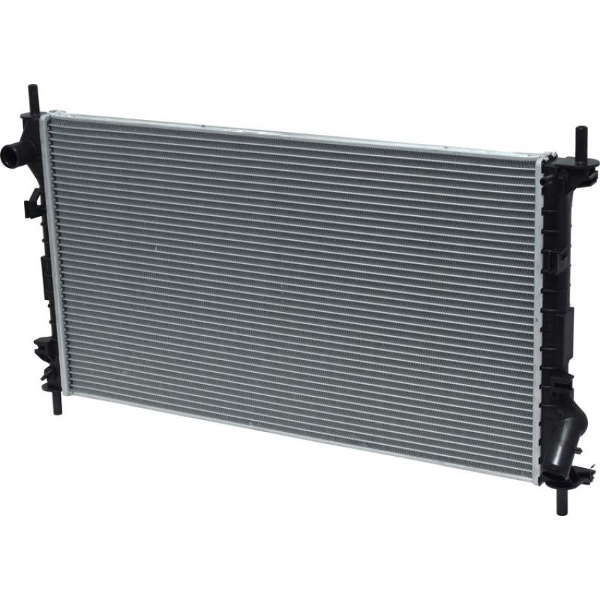 Universal Air Conditioning RA 13184C Radiator -- Crossflow Radiator
