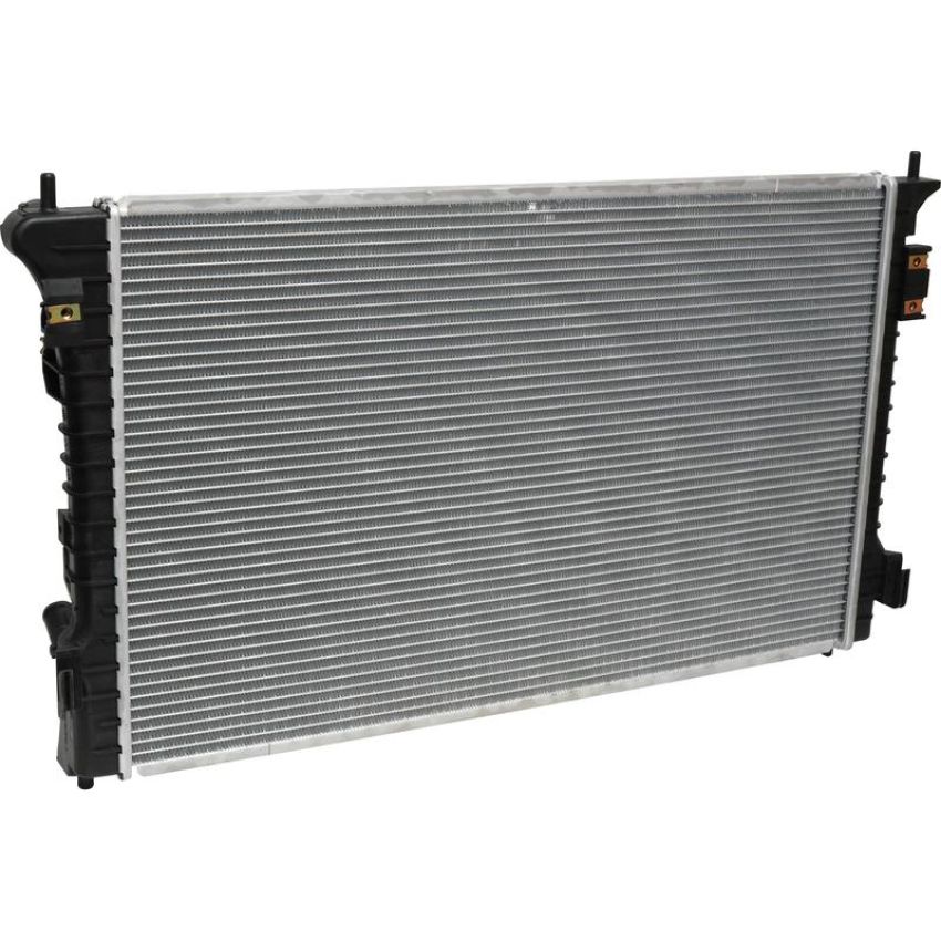 Universal Air Conditioning RA 13186C Radiator -- Crossflow Radiator