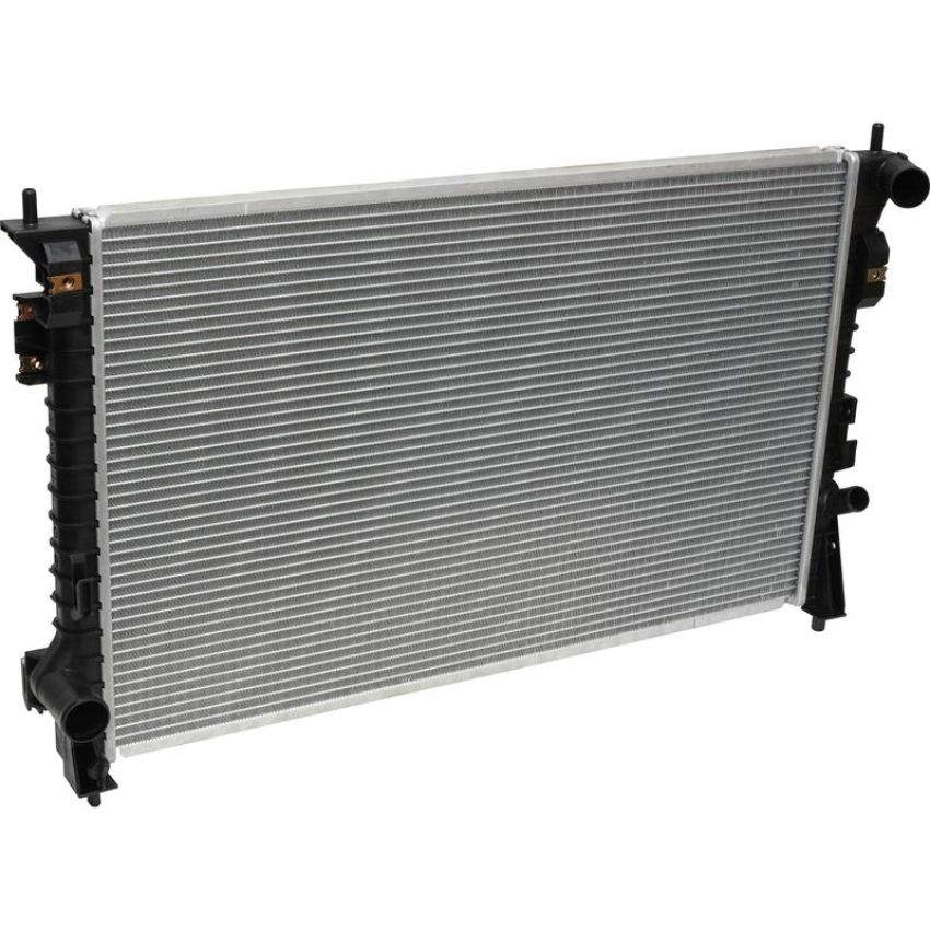 Universal Air Conditioning RA 13186C Radiator -- Crossflow Radiator