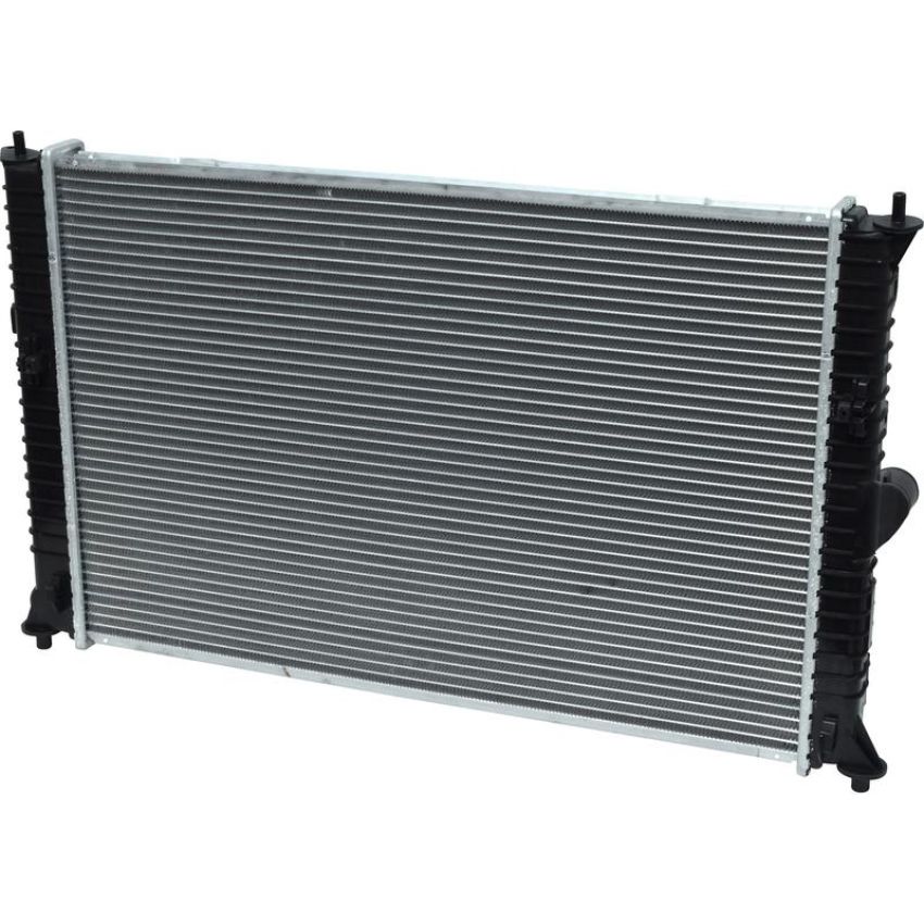 Universal Air Conditioning RA 13187C Radiator -- Crossflow Radiator