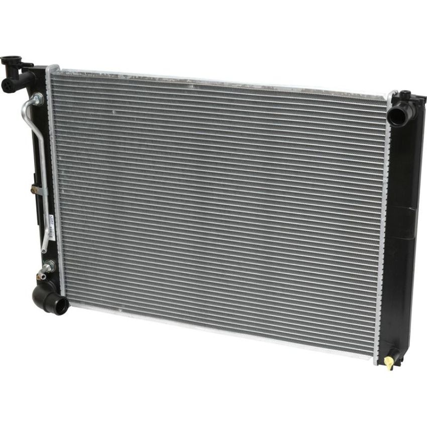 Universal Air Conditioning RA 13256C Radiator -- Crossflow Radiator