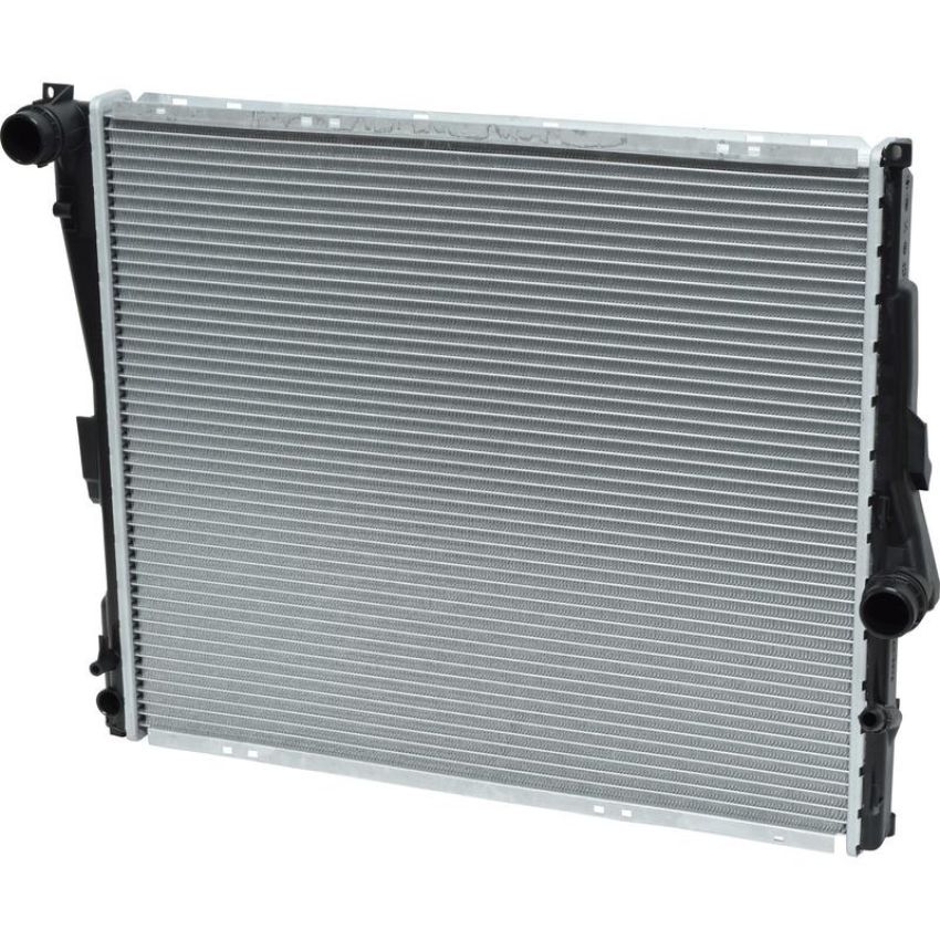 Universal Air Conditioning RA 13277C Radiator -- Crossflow Radiator