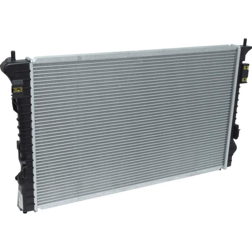 Universal Air Conditioning RA 13308C Radiator -- Crossflow Radiator