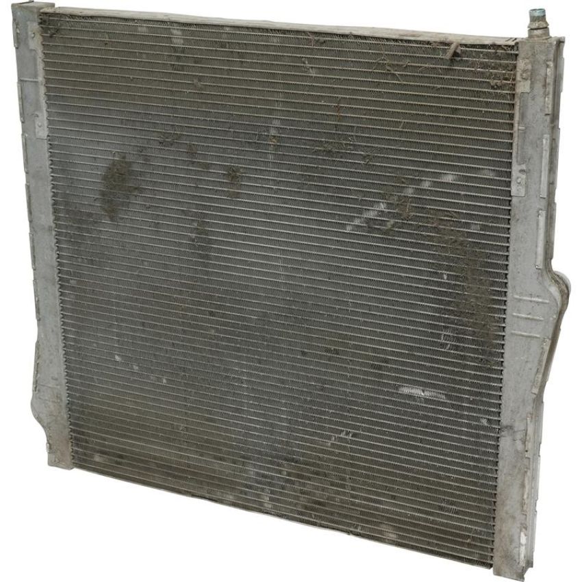 Universal Air Conditioning RA 13379C Radiator -- Crossflow Radiator