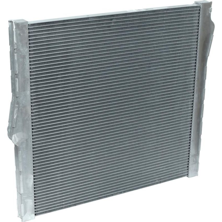 Universal Air Conditioning RA 13380C Radiator -- Crossflow Radiator