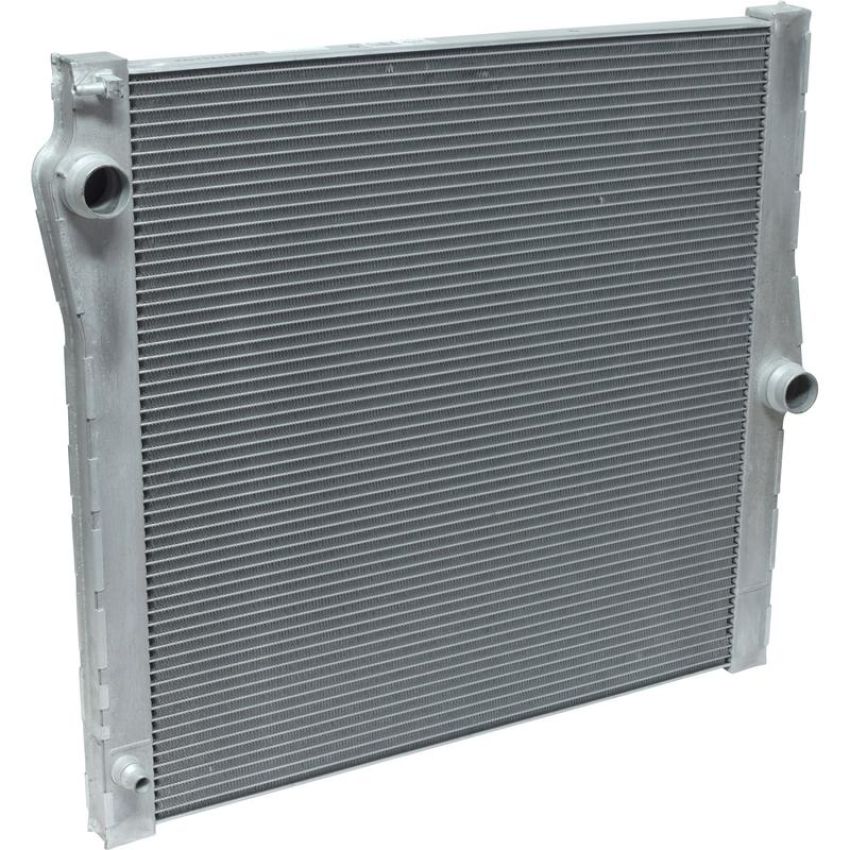 Universal Air Conditioning RA 13380C Radiator -- Crossflow Radiator