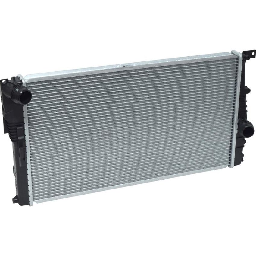 Universal Air Conditioning RA 13395C Radiator -- Crossflow Radiator