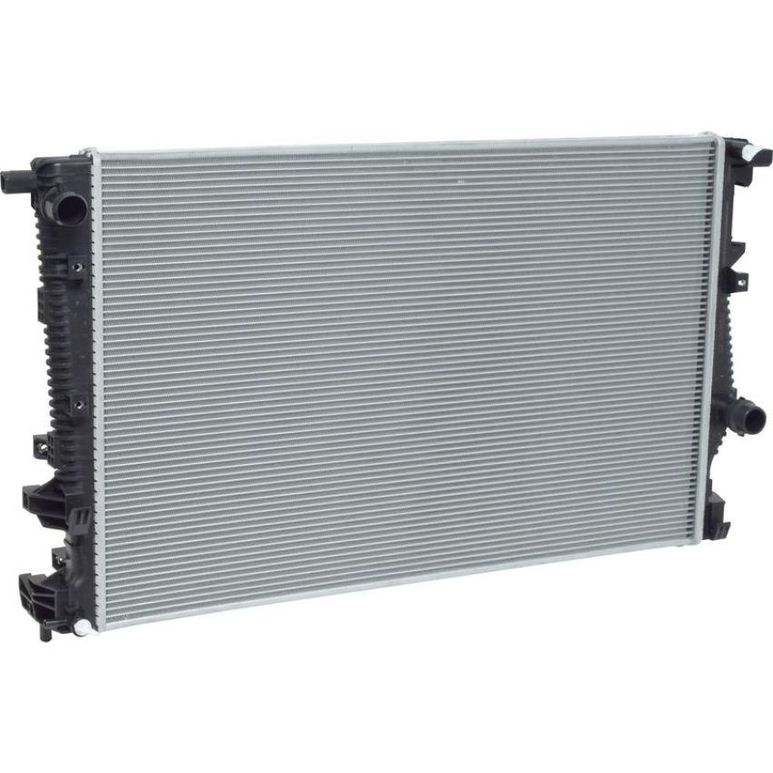 Universal Air Conditioning RA 13401C Radiator -- Crossflow Radiator