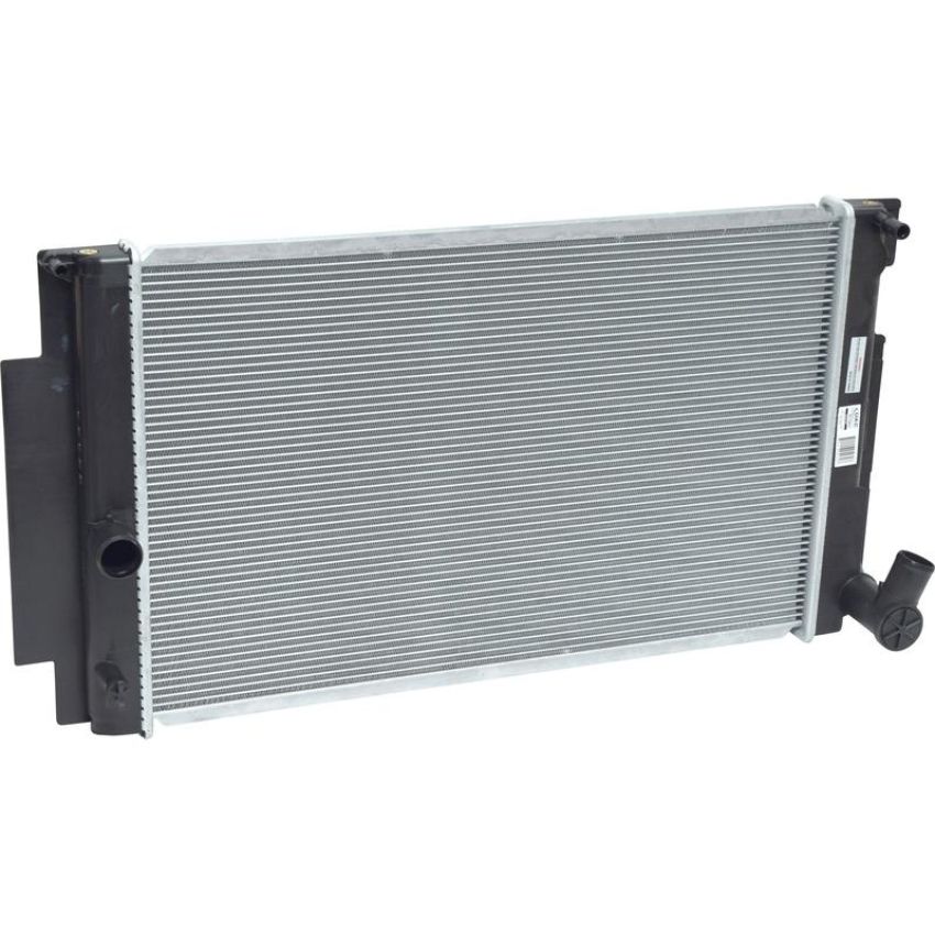 Universal Air Conditioning RA 13481C Radiator -- Crossflow Radiator