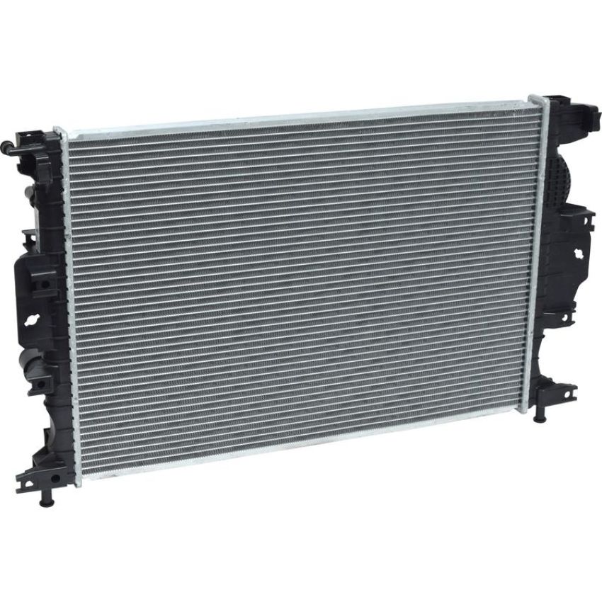 Universal Air Conditioning RA 13484C Radiator -- Crossflow Radiator